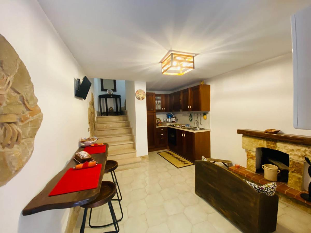 Casa Vacanze Da Mammanonna Taurasi Bagian luar foto