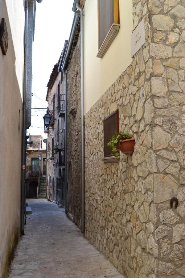 Casa Vacanze Da Mammanonna Taurasi Bagian luar foto